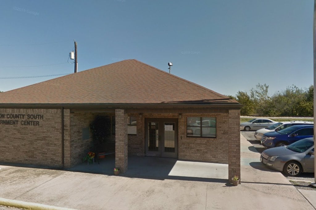 Grayson County Registration & Titling - Van Alstyne in Van Alstyne, TX