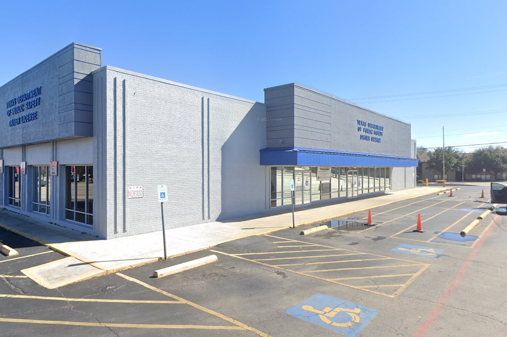 San Antonio Pat Booker Driver License Office in Universal City, TX