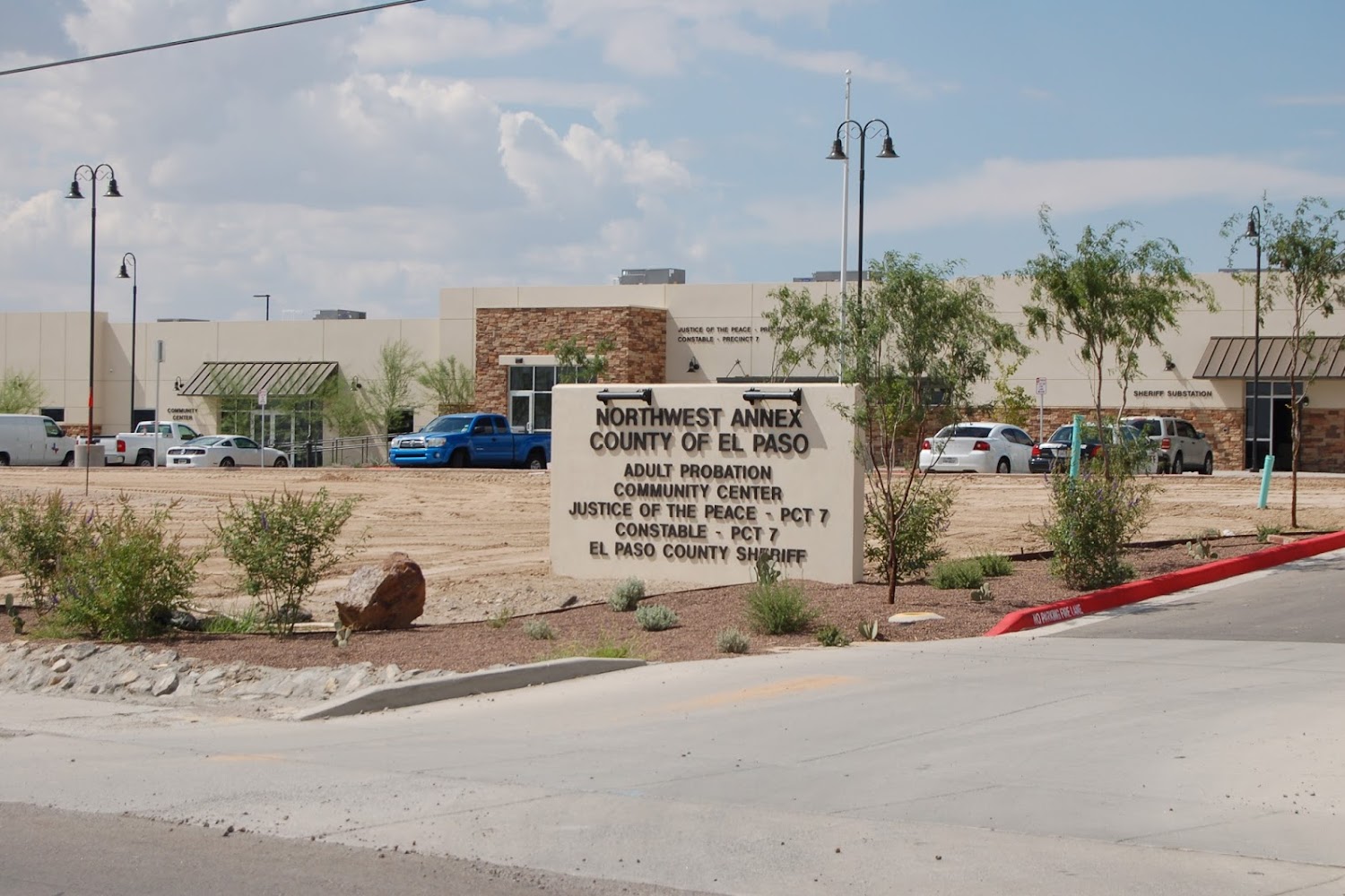El Paso County Registration & Title - Northwest Annex in Vinton, TX