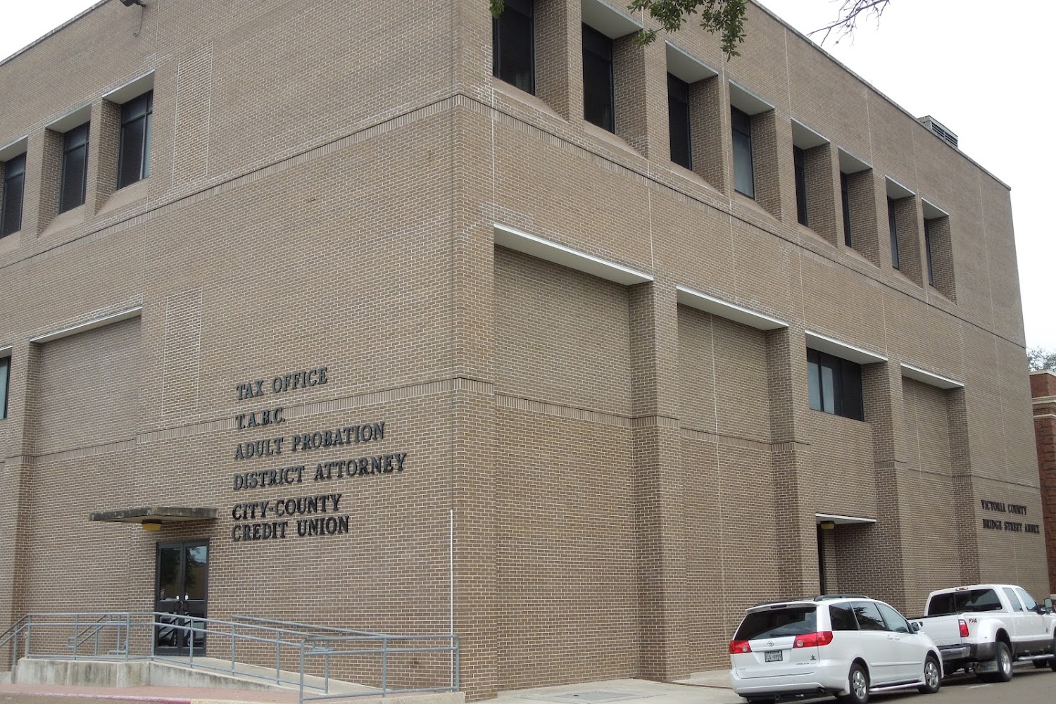 Victoria County Registration & Titling in Victoria, TX