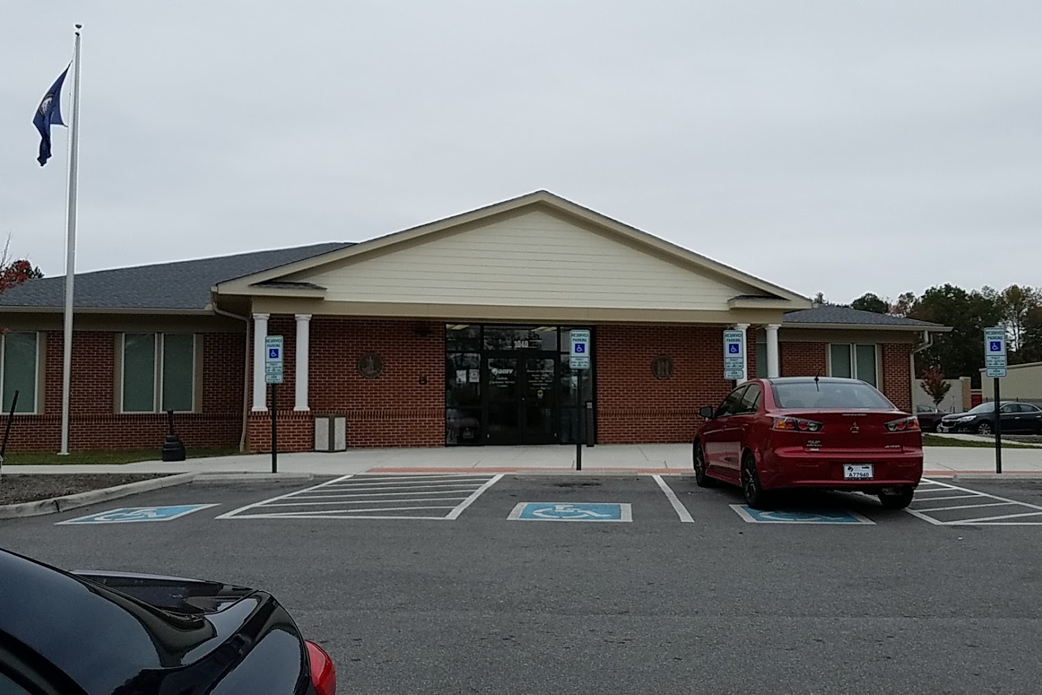 DMV Customer Service Center in Suffolk, VA