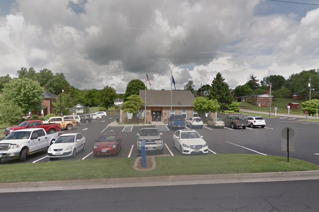DMV Customer Service Center in Rocky Mount, VA