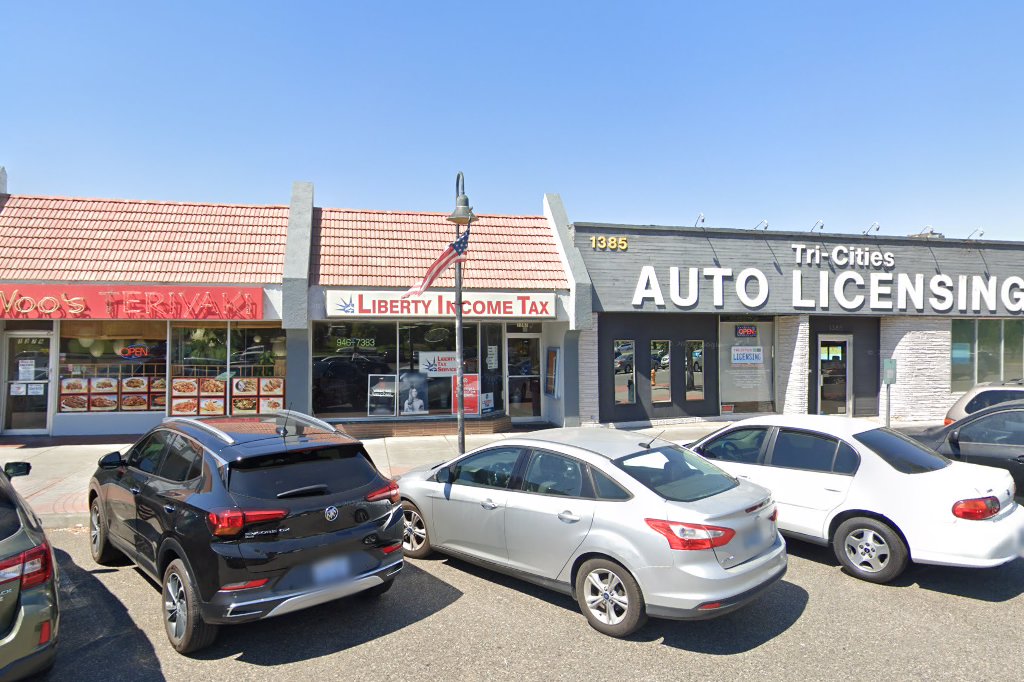 Tri-Cities Auto Licensing (Registration & Titling) in Richland, WA