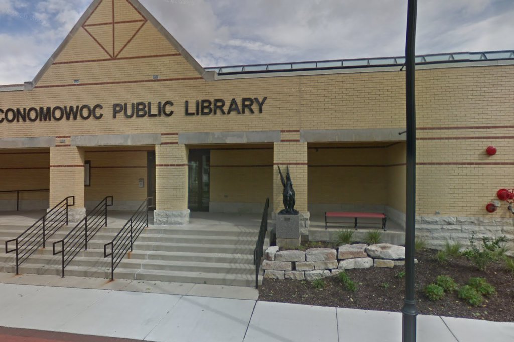 Oconomowoc Driver's License (CLOSED UNTIL FURTHER NOTICE) in Oconomowoc, WI